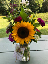 Load image into Gallery viewer, Mason Jar Flower Bouquet Delivery
